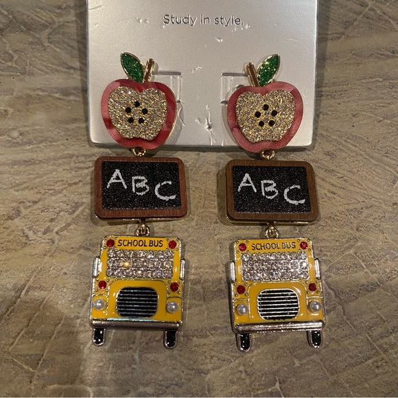 Baublebar Sugarfix Hungry For Knowledge Apple Bus Chalkboard School Earrings NWT - Picture 6 of 6